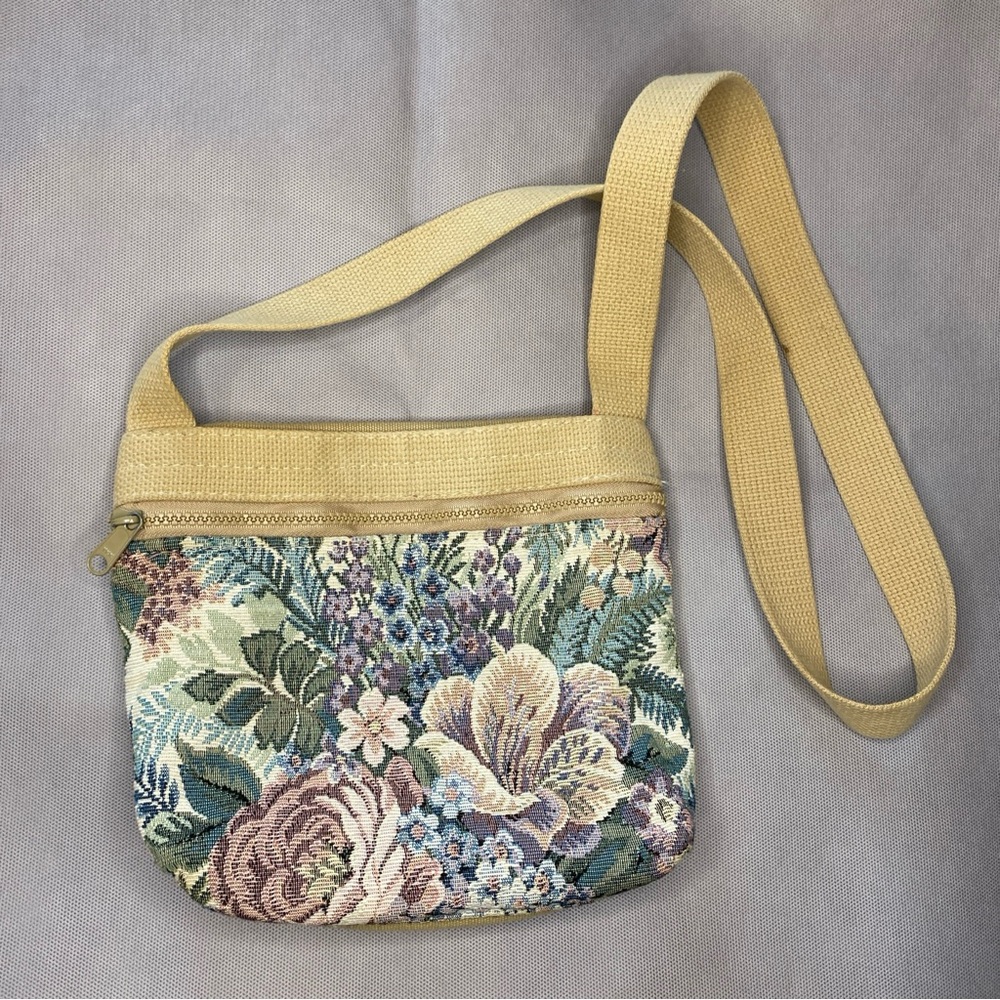 Handmade Floral Garden Canvas Crossbody Purse W/ Zipper “Carpet Bag” Style
